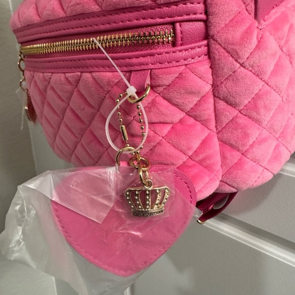 Juicy Couture JUICY PINK
ROYAL MOMENT MEDIUM BACKPACK, hot-Pink Quilted Backpack - Picture 2 of 9
